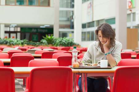 Sit With Us, l’application créée par une ado qui vient à bout de l’exclusion sociale à l’école