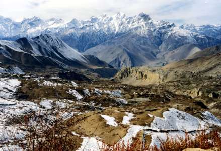 Les grottes de Mustang, le mystère archéologique qui fascine les chercheurs du monde entier