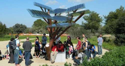 Le premier arbre solaire d’Europe vient d’être planté à Nevers