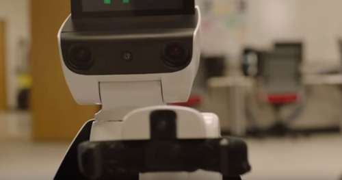 Un espoir pour les handicapés : ce robot permet à un vétéran de guerre de retrouver son autonomie