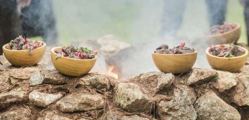 Les aventuriers du goût : ils sillonnent le monde pour trouver des saveurs uniques