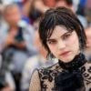 Soko brille à Cannes, soutenue par son frère, quand plane l'ombre de son ex...