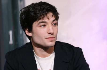 Ezra Miller incarnera un jeune Salvador Dalí