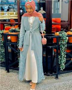 Open abaya hijab style