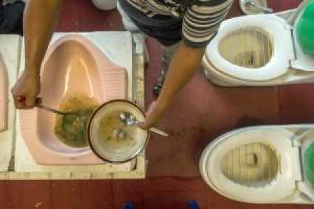 En Indonésie, le café toilette allie insolite et éducation
