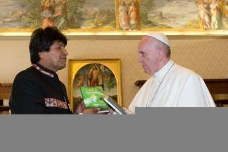 Evo Morales au pape: prenez de la coca, c'est bon pour la santé