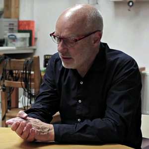 Brian Eno annonce son 22e album FOREVERANDEVERNOMORE – Music News