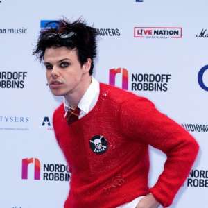 Yungblud ne peut pas “s’identifier” à des actes “plus anciens” comme Arctic Monkeys et The 1975 – News 24