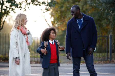 Omar Sy papa malgré lui dans Demain tout commence