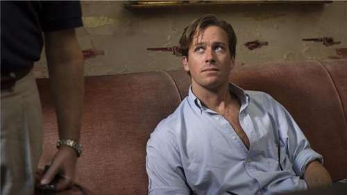 Armie Hammer sort du silence et révèle avoir été abusé sexuellement à l'âge de 13 ans