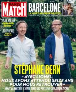 Stéphane Bern avec son compagnon en Une de Paris Match