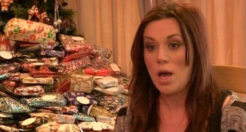 Royaume Uni : Pour Noël, elle offre 97 cadeaux à ses trois enfants ! 