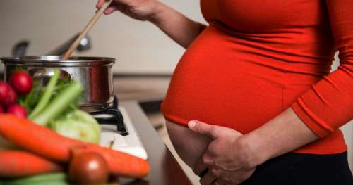 Voici les aliments qu’il faut à tout prix éviter pour protéger votre bébé durant la grossesse