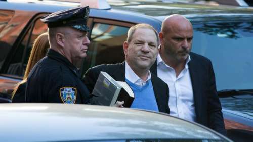 Harvey Weinstein s'est livré à la police de New York