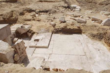 Les vestiges d'une pyramide de 3700 ans découverts en Égypte