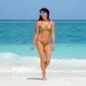 Lizzie Cundy : 47 ans et canon en bikini !