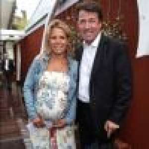 Laura Tenoudji enceinte et radieuse avec Christian Estrosi à Roland-Garros