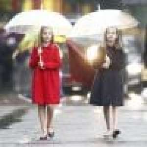 Leonor et Sofia d'Espagne: Auprès de Felipe et Letizia, la fête sous la pluie !