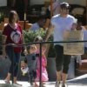 Brian Austin Green et Megan Fox : Leur fils Noah ne sort plus sans sa robe !