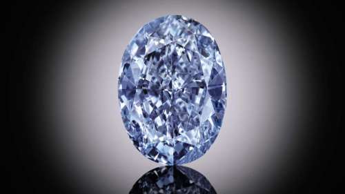 Un rare diamant bleu de 10 carats mis aux enchères!