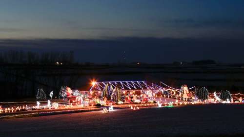 Plus de 100 000 ampoules chez lui pour Noël