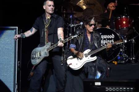 Vidéo : Joe Perry, le guitariste d’Aerosmith, victime d’une crise cardiaque durant un concert