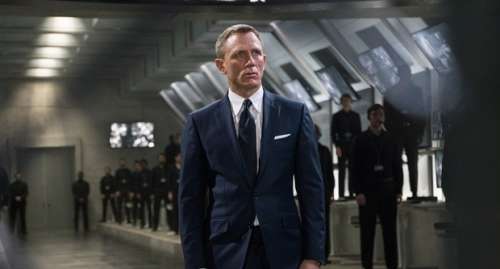 James Bond 25 : Daniel Craig renfile le smoking