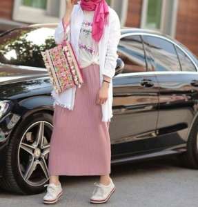 Pinky Casual wear for women