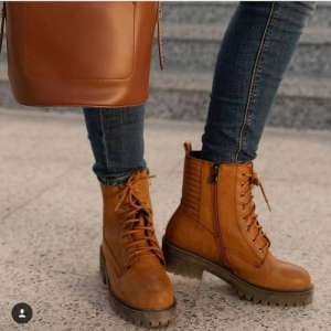 Kinds of boots that are on trend