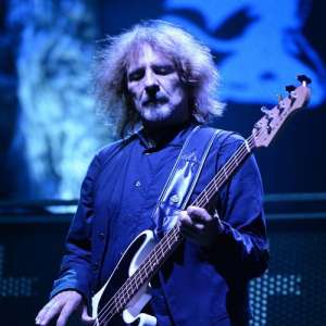 Geezer Butler de Black Sabbath s’est coupé pour se “soulager” de sa dépression – News 24