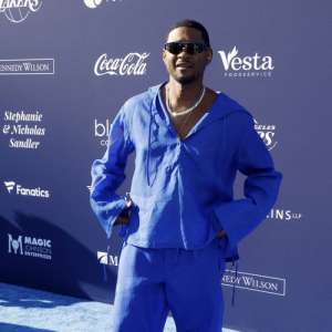 Usher annoncé comme acteur à la mi-temps du Super Bowl – Music News