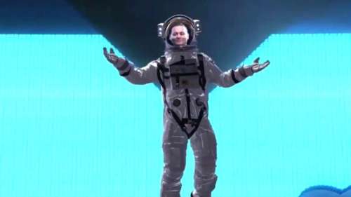 Retour sur scène lunaire pour Johnny Depp aux MTV Video Music Awards