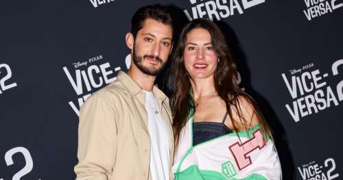 Pierre Niney et Natasha Andrews, heureux et amoureux, partagent des photos de leurs vacances d'été à l'île d'Yeu