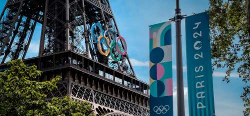 Une athlète olympique meurt après que son ex-petit ami l’a aspergée d’essence et y a mis le feu