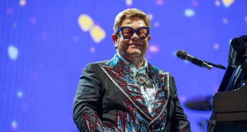 Elton John, 77 ans, révèle des informations inquiétantes sur son état de santé – Une infection grave rend le chanteur partiellement aveugle