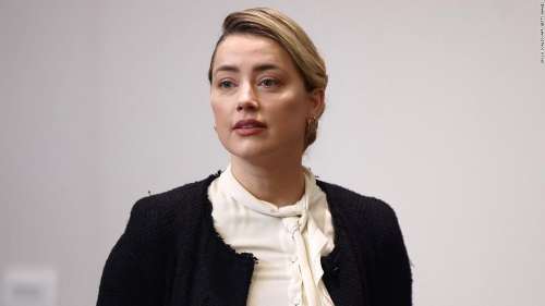 Amber Heard dit qu’elle s’en tiendra à son témoignage sur son « jour de la mort »