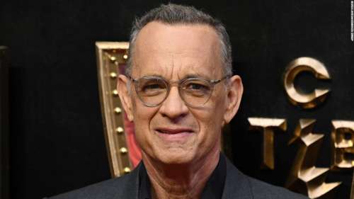 Tom Hanks dit que « Philadelphie » ne se ferait pas aujourd’hui avec un acteur hétéro dans un rôle gay