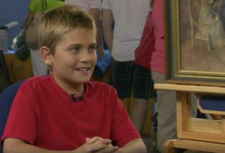 Ce garçon achète un tableau pour $2 – des mois plus tard il découvre quelque chose d’incroyable