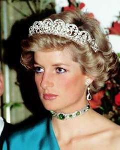Voici ce à quoi ressemblerait la Princesse Diana à 56 ans