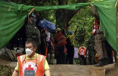 Huit garçons secourus en Thaïlande – après des semaines dans une caverne