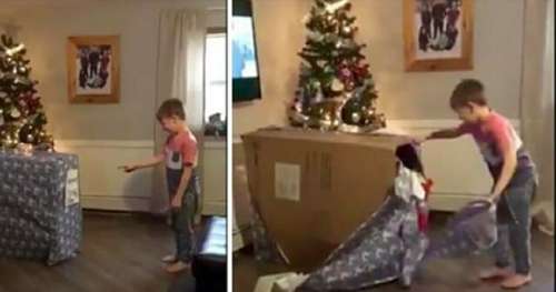 Garçon ouvre son unique cadeau de Noël qu’il souhaitait – voyez si vous pouvez retenir les larmes quand vous verrez sa réaction