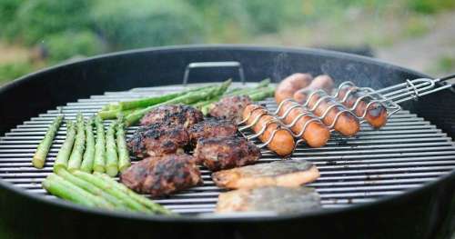 Une astuce simple pour griller parfaitement votre burger cet été