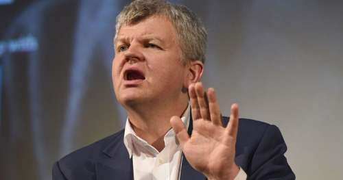 Adrian Chiles partage la perte déchirante de son père et admet qu’il n’était « pas préparé » |  Nouvelles des célébrités |  Showbiz et télévision