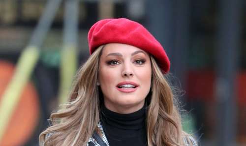 Kelly Brook admet sa “naïveté” au début de sa carrière alors qu’elle se souvient de l'”examen public” précoce |  Nouvelles des célébrités |  Showbiz et télévision