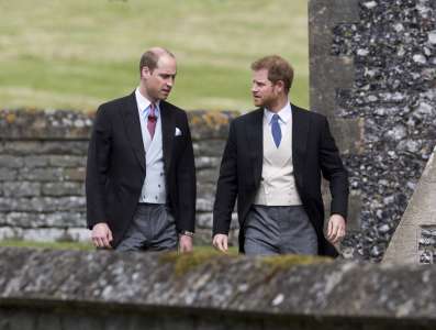 Le prince Harry enrage le prince William à cause du refoulement de ses mémoires, dit un médium