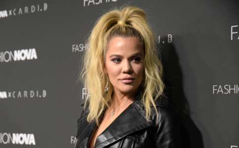 Khloe Kardashian a un message pour les trolls qui pensent qu’elle a retouché sa photo de bikini