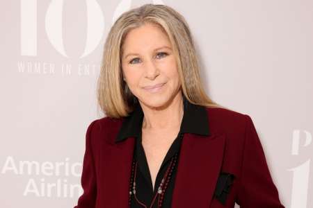 Barbra Streisand s’emporte contre les modérateurs du débat Biden-Trump : « Ce n’est pas juste »