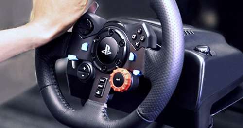 Profitez de vraies sensations de conduite avec ce volant compatible avec la PS4