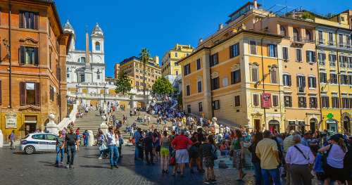 Rome déclare la guerre aux touristes qui sont devenus un véritable fléau pour la ville