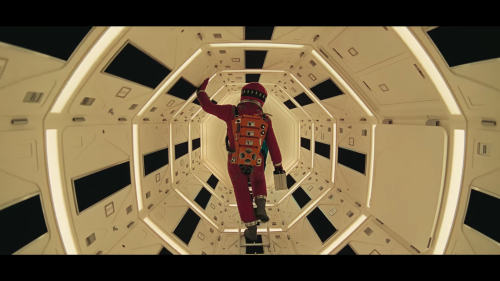 Le saviez-vous ? Stanley Kubrick a tourné près de 500 heures de film pour 2001, l’Odyssée de l’espace